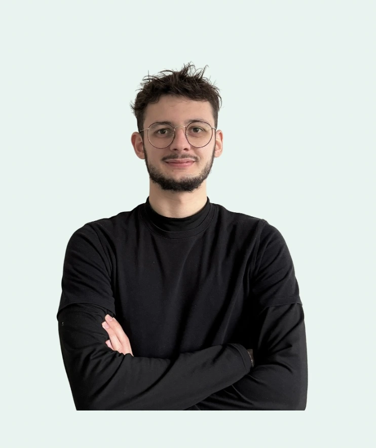 Baptiste Carrère coach sport à Rouen et instructeur Pilates